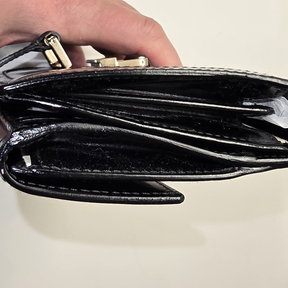 Authentic Gucci Vintage wallet - Picture 8 of 16